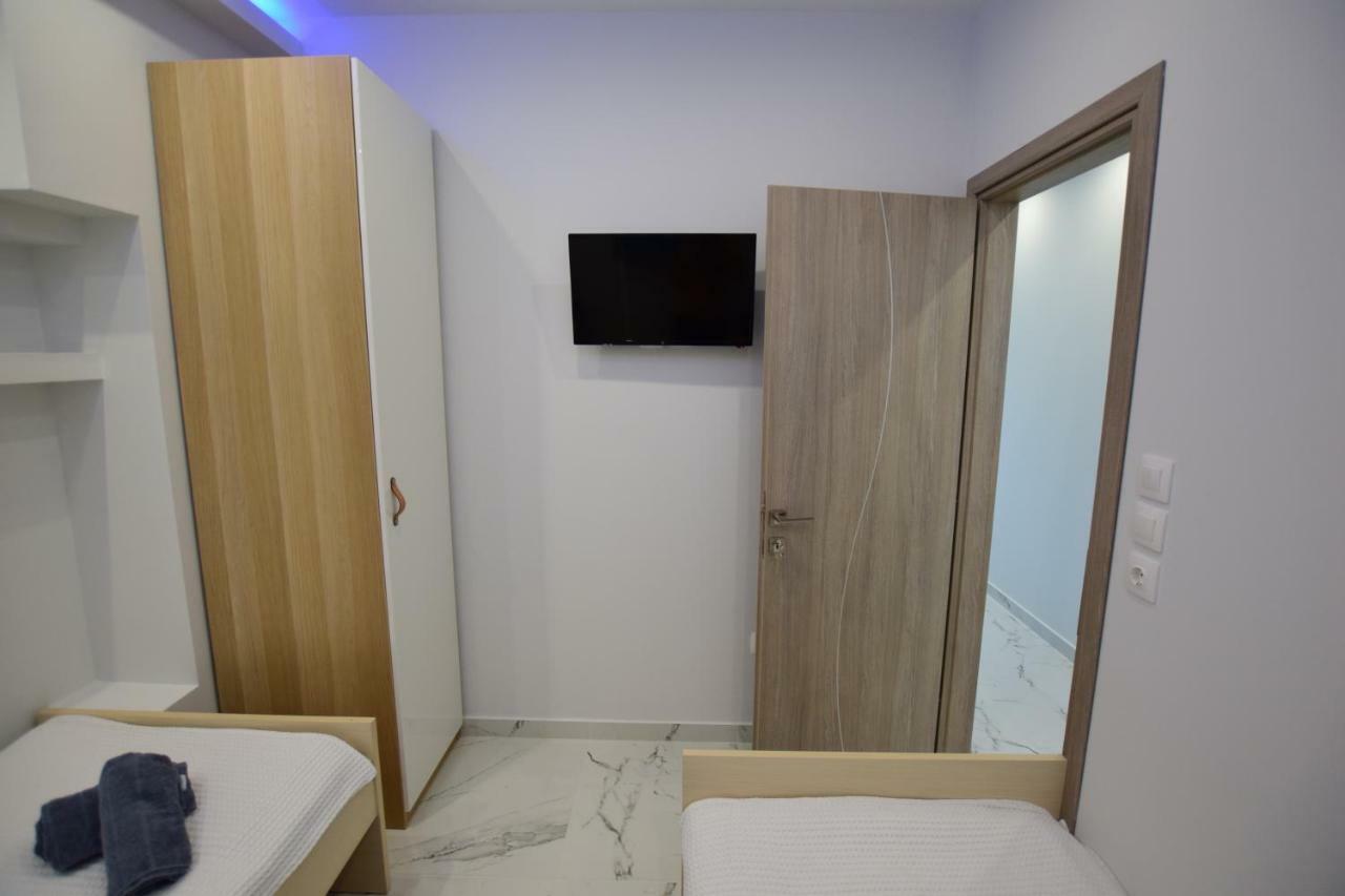 V Luxury Suites Toroni 3 Torone Exterior foto