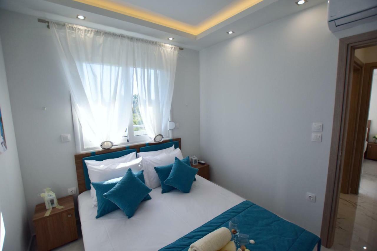 V Luxury Suites Toroni 3 Torone Exterior foto